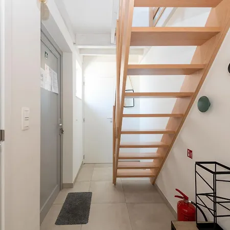 In With Garden & Parking