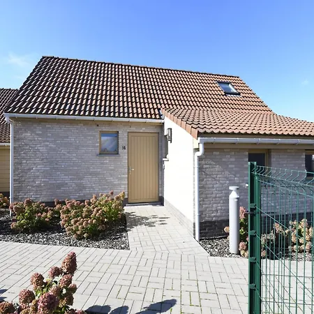 In With Garden & Parking * Koksijde