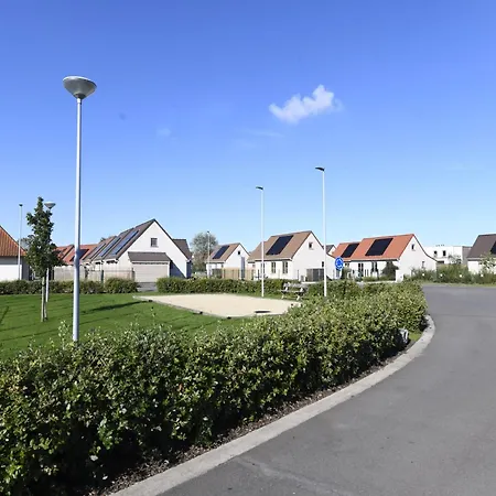 Ferienhaus In With Garden & Parking